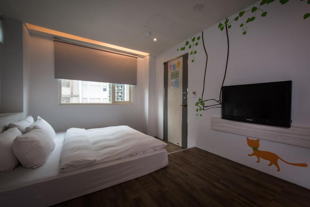 J-Hotel Джиаоси Екстериор снимка