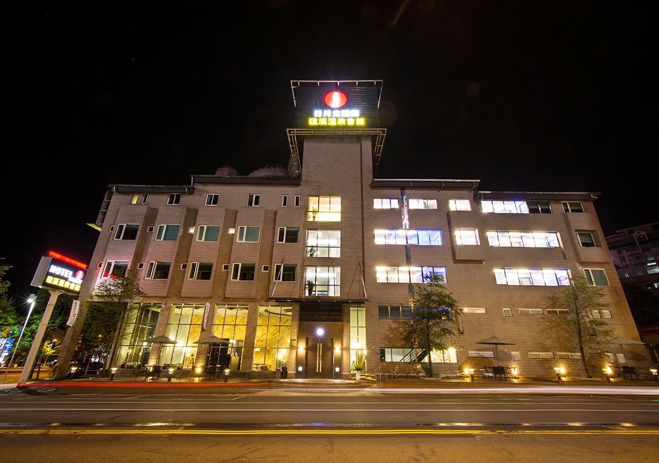 J-Hotel Джиаоси Екстериор снимка
